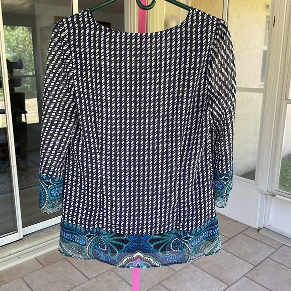 Isaac Mizrahi Women’s Buttoned Down Ruffle Accent Blouse szXS - Picture 7 of 11